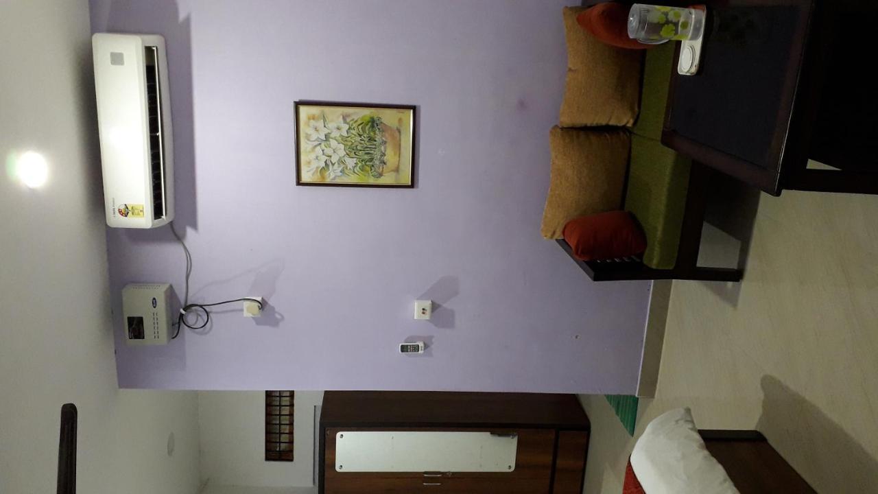 Dream Homestay Гувахати Экстерьер фото