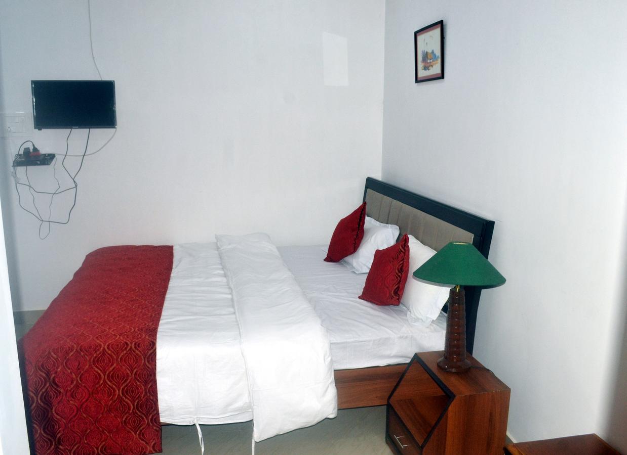 Dream Homestay Гувахати Экстерьер фото