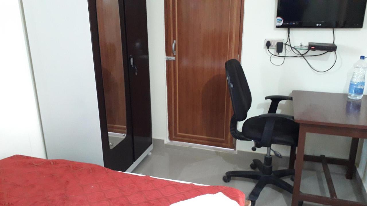 Dream Homestay Гувахати Экстерьер фото
