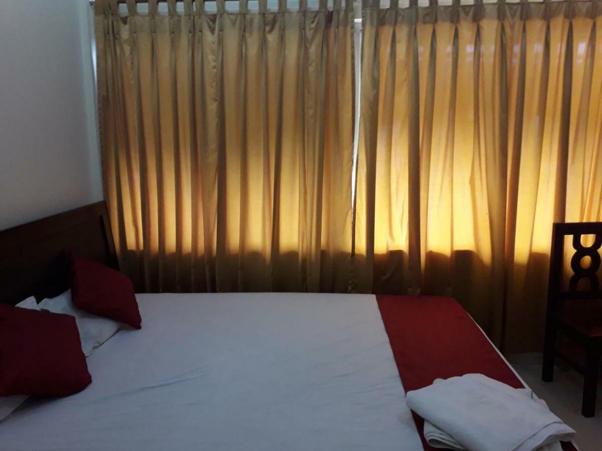 Dream Homestay Гувахати Экстерьер фото